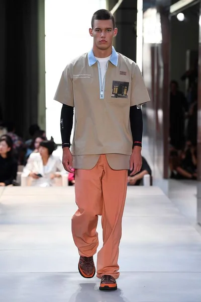 Look 114